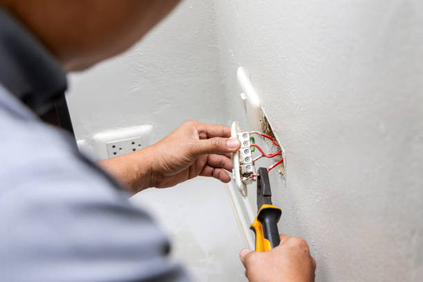 Best 24-Hour Electrician  in Liberal, KS